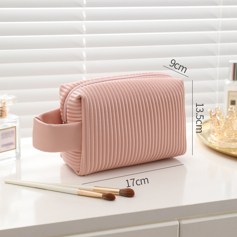 New Design Custom Leather Premium Toast Makeup Bag Double Layer Travel Pu Cosmetics Storage Toiletry Bag with Soft Handheld